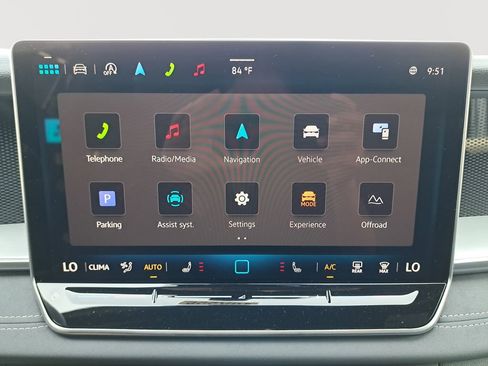 New 2025 Volkswagen Tiguan SE R-Line AWD/4WD image 22