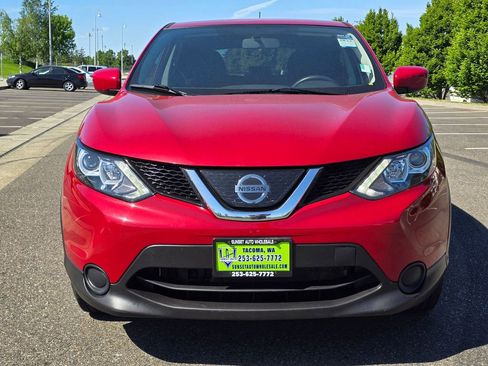 Used 2018 Nissan Rogue Sport S AWD/4WD image 8