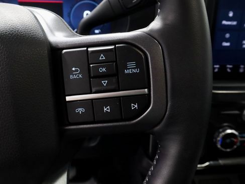 Certified 2024 Ford F250 Lariat w/ Chrome Package image 31