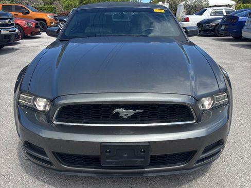 Used 2013 Ford Mustang Premium image 7