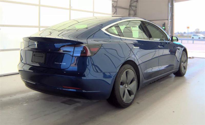 Used 2020 Tesla Model 3 Long Range AWD/4WD image 9