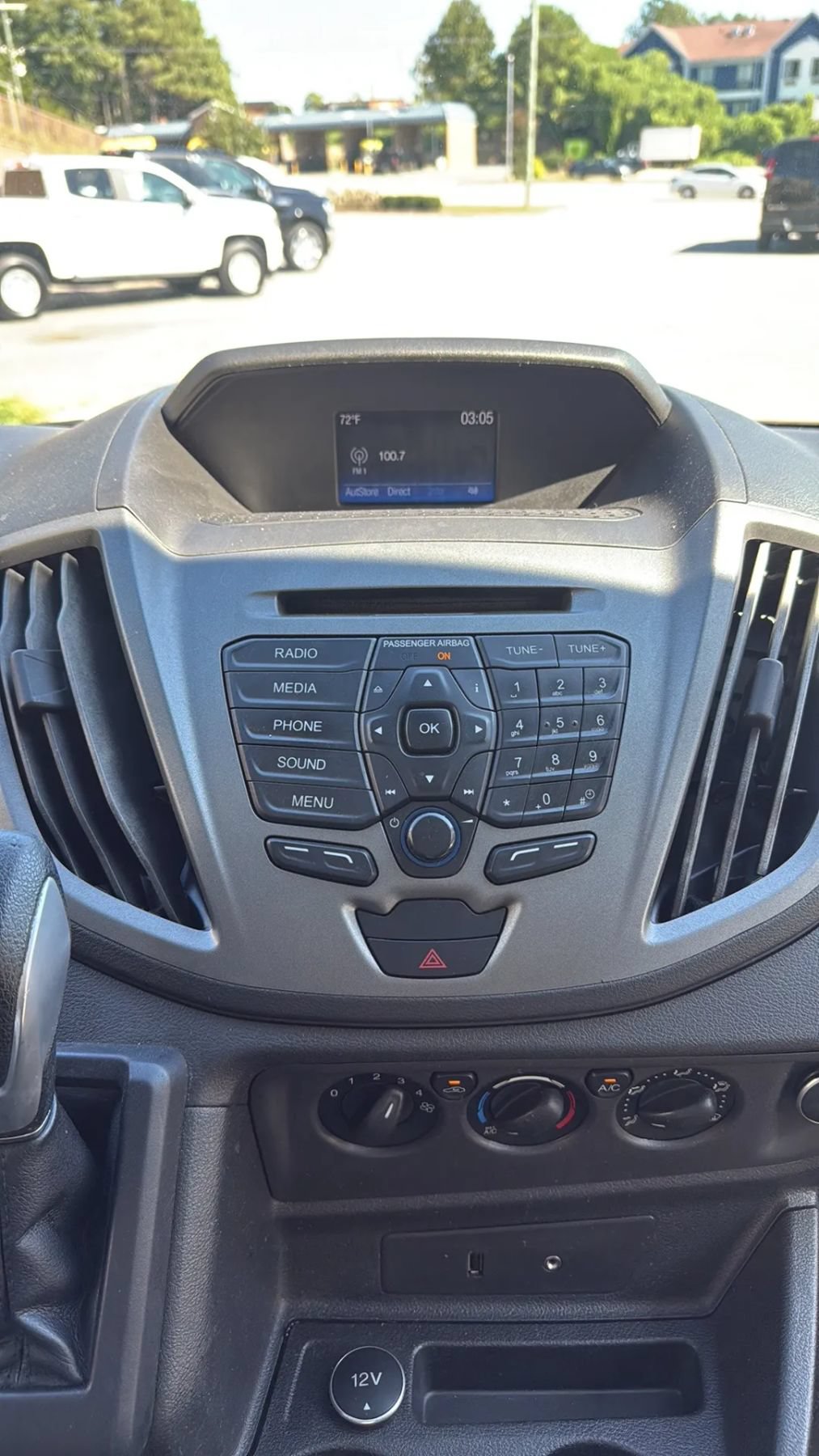 Used 2016 Ford Transit 150 130 Low Roof RWD image 36