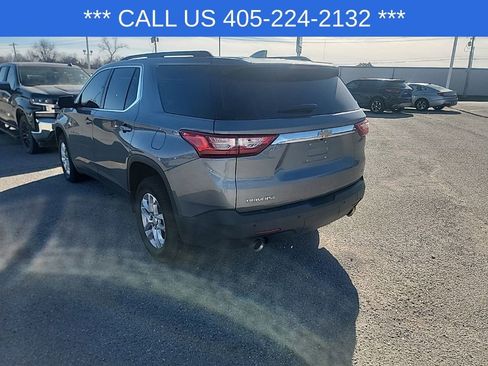 Used 2021 Chevrolet Traverse LT image 10