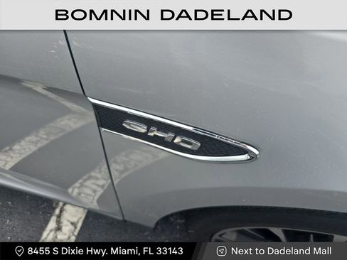 Used 2018 Ford Taurus SHO w/ Driver Assist Package image 10