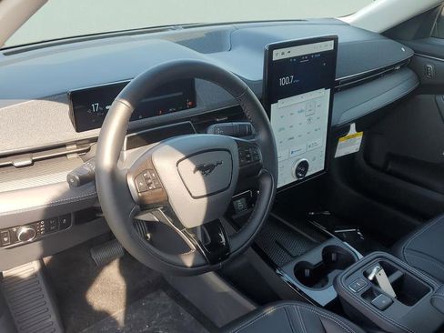 New 2025 Ford Mustang Mach-E Premium image 23
