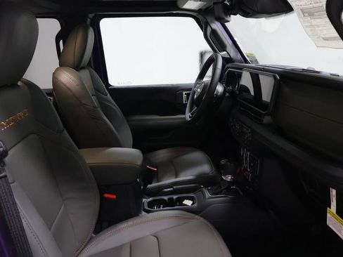 New 2026 Jeep Gladiator Mojave AWD/4WD image 16