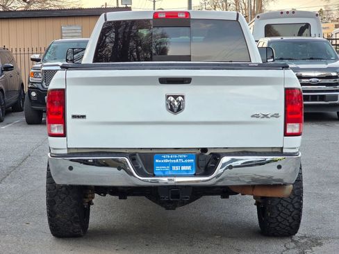 Used 2017 RAM 2500 SLT image 7