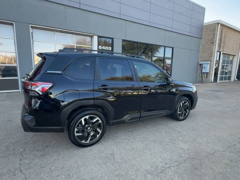 Used 2025 Subaru Forester Limited AWD/4WD image 8