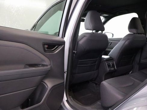 Certified 2026 Subaru Forester Premium image 27