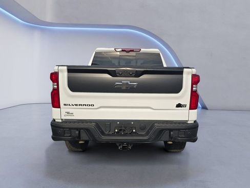 Used 2023 Chevrolet Silverado 1500 ZR2 w/ ZR2 Bison Edition image 4