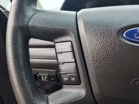 Used 2009 Ford Fusion SE image 11