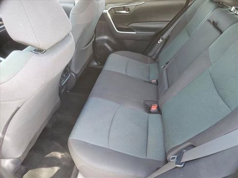 Used 2025 Toyota RAV4 XLE FWD image 24