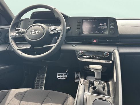 New 2026 Hyundai Elantra Sport FWD image 10