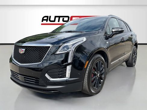 Used 2024 Cadillac XT5 Sportv w/ Technology Package AWD/4WD image 3