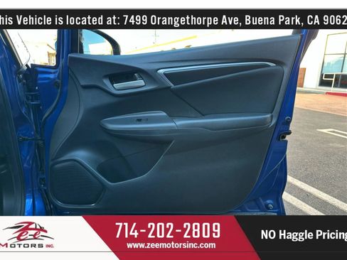 Used 2017 Honda Fit LX image 41