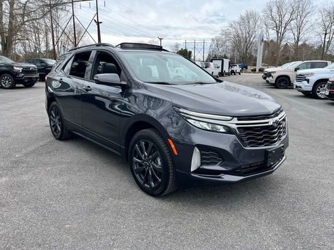 Used 2022 Chevrolet Equinox RS w/ Infotainment Package AWD/4WD image 4