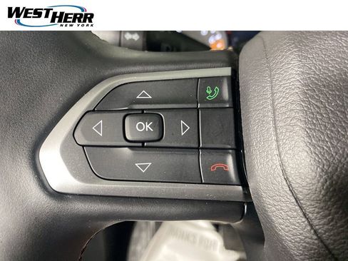 Used 2022 Jeep Compass Limited AWD/4WD image 13