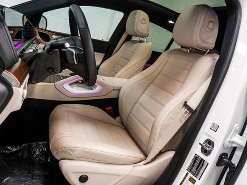 Used 2025 Mercedes-Benz GLE 450 4MATIC Coupe w/ Night Package image 6