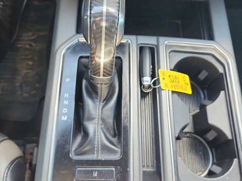 Used 2018 Ford F150 Raptor w/ Equipment Group 802A Luxury image 17