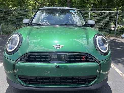 New 2025 MINI Cooper S image 2