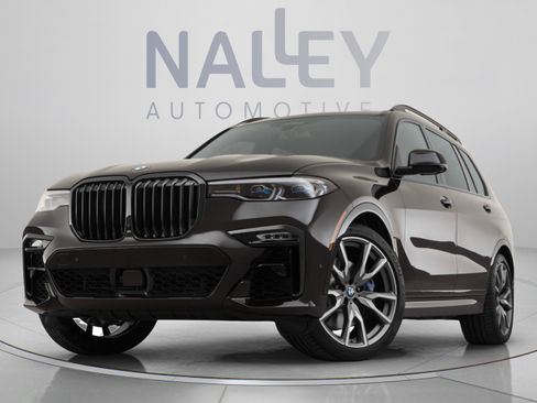 Used 2022 BMW X7 M50i w/ Dynamic Handling Package AWD/4WD image 10
