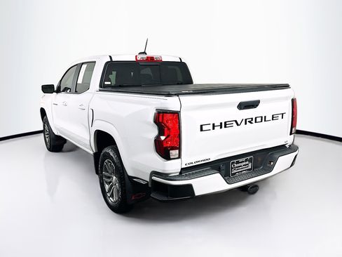 Used 2023 Chevrolet Colorado LT w/ LT Convenience Package II RWD image 5