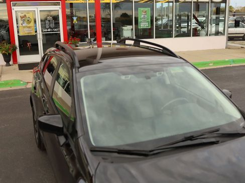 Used 2018 Subaru Crosstrek 2.0i Premium w/ Eyesight System image 50