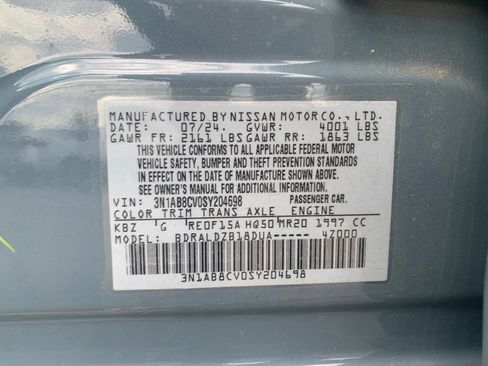 Certified 2025 Nissan Sentra SV FWD image 21