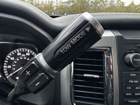 Used 2016 Nissan Titan PRO-4X w/ Pro-4x Convenience Package image 33