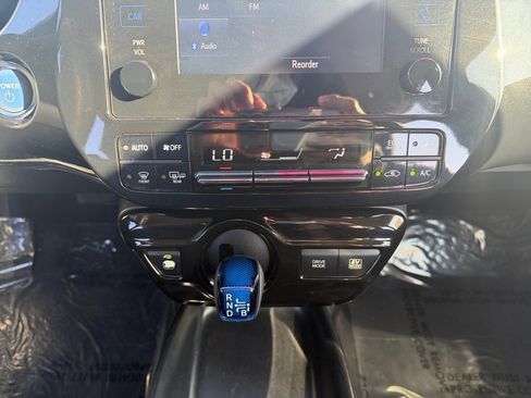 Used 2016 Toyota Prius Two image 17