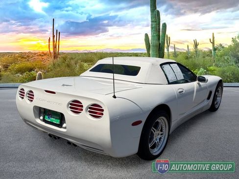 Used 2003 Chevrolet Corvette Convertible w/ Preferred Equipment Group1 RWD image 9