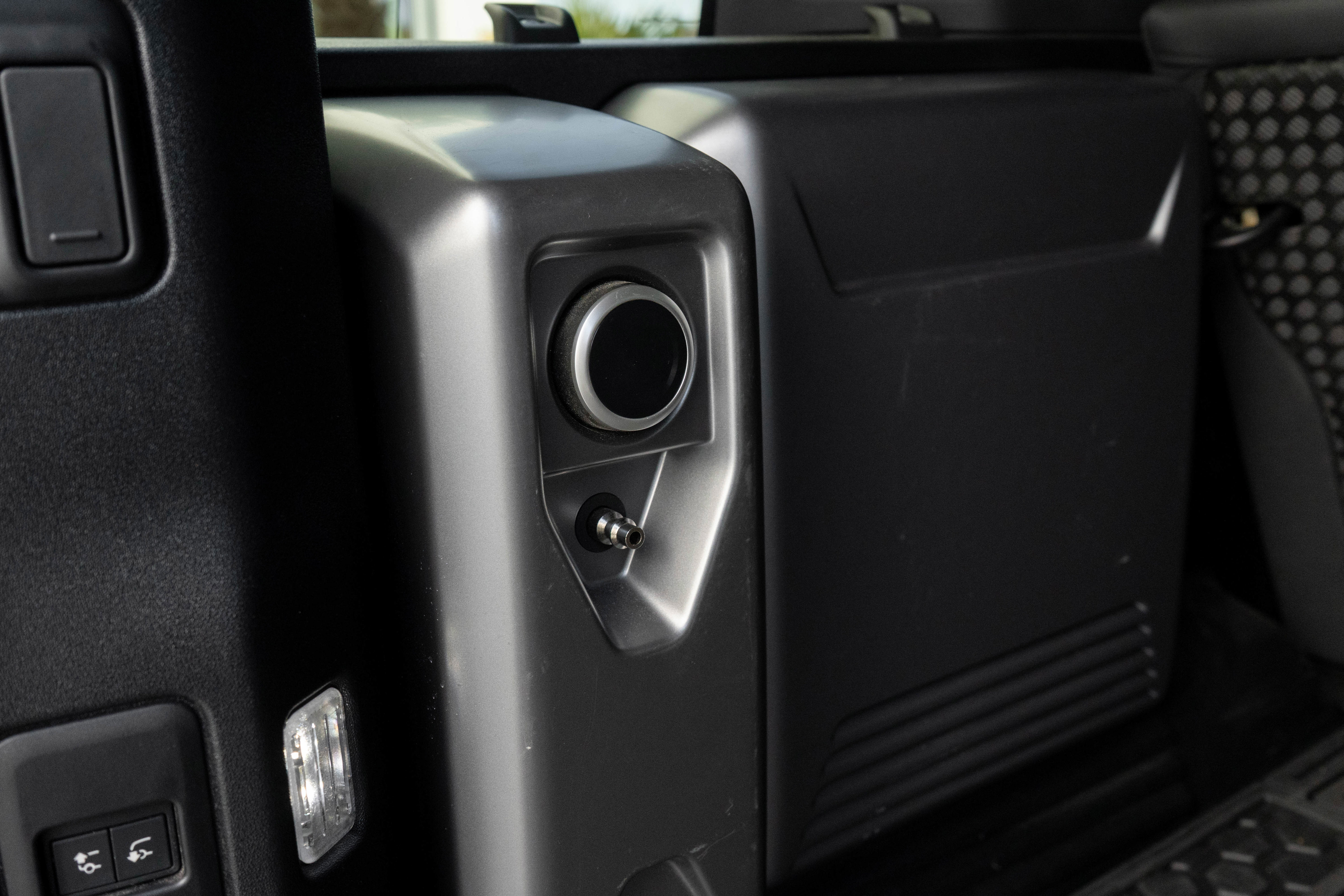 Used 2023 Land Rover Defender 110 Carpathian Edition AWD/4WD image 28