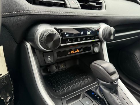 Used 2023 Toyota RAV4 LE image 27