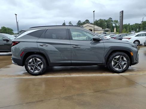New 2026 Hyundai Tucson SEL FWD image 2