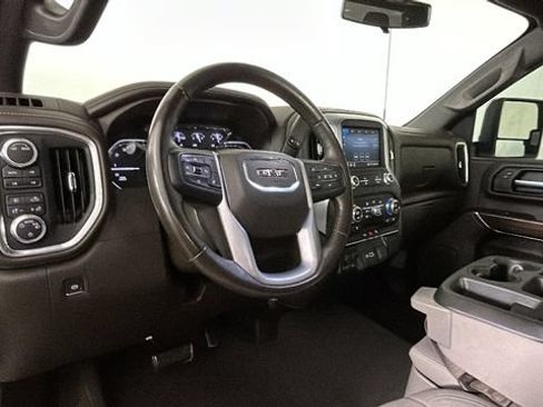 Used 2022 GMC Sierra 2500 SLE w/ SLE Convenience Package AWD/4WD image 13
