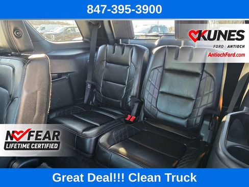Used 2018 Ford Explorer Platinum image 27