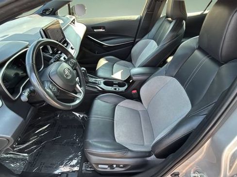 Used 2023 Toyota Corolla XSE FWD image 18