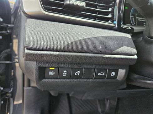 Used 2025 Toyota Camry LE FWD image 24