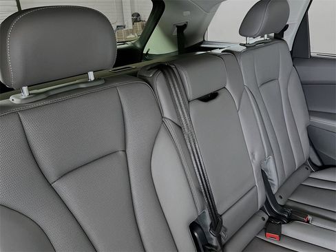 New 2026 Audi Q7 3.0T Premium Plus image 28
