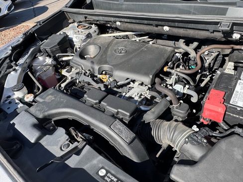 Used 2021 Toyota RAV4 LE image 25