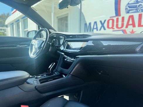 Used 2022 Cadillac XT6 Premium Luxury w/ Technology Package image 52
