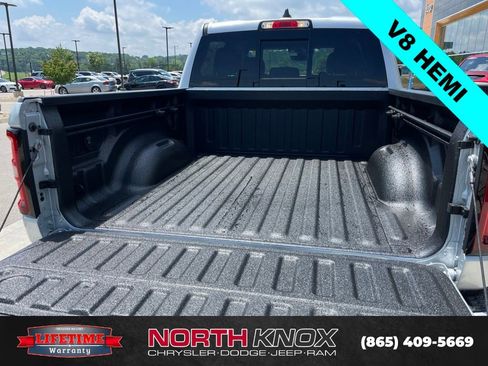 New 2026 RAM 1500 Big Horn AWD/4WD image 18