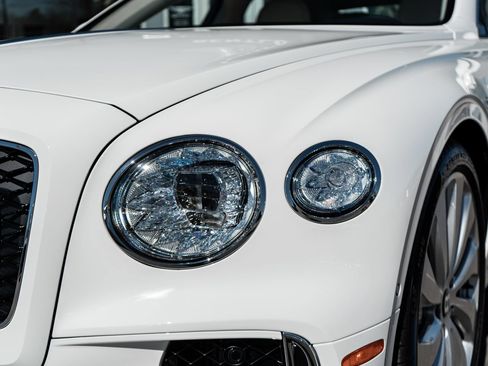New 2026 Bentley Flying Spur Plug-In Hybrid AWD/4WD image 22