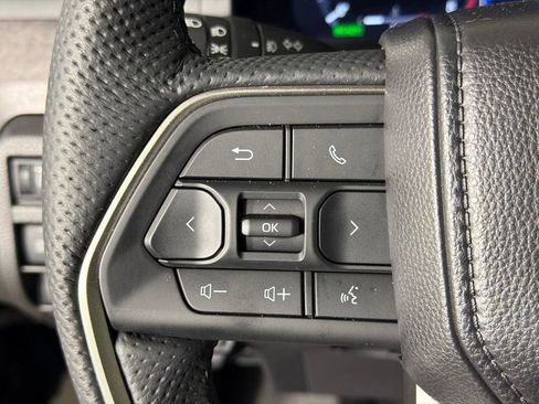 Used 2025 Toyota Tacoma Trailhunter image 24