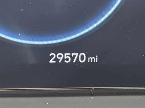 Used 2024 Hyundai Santa Cruz Limited image 5