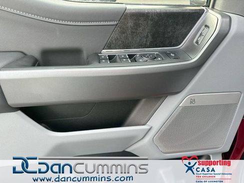 New 2025 Ford F250 XLT w/ Black Appearance Package image 22