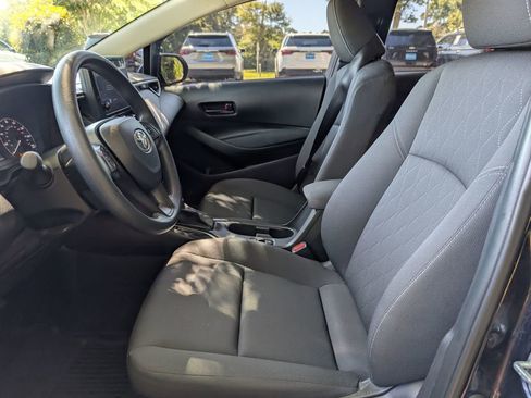 Used 2023 Toyota Corolla LE FWD image 14