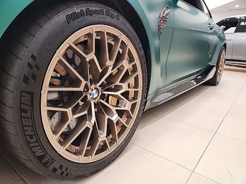 Used 2025 BMW M4 CS image 18