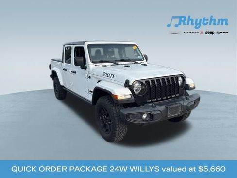 Used 2021 Jeep Gladiator Sport AWD/4WD image 1