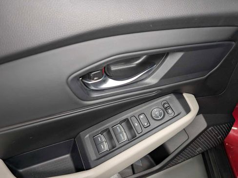 Used 2024 Honda Accord EX image 38